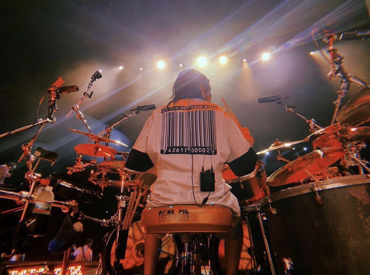 1200x891 Jay Weinberg Sur Twitter Bristow Land Of 10000 Crowdsurfers That Was F Cking Berserk Highlight Of The Knotfestroadshow See You Soon Atlanta Wearenotyourkind