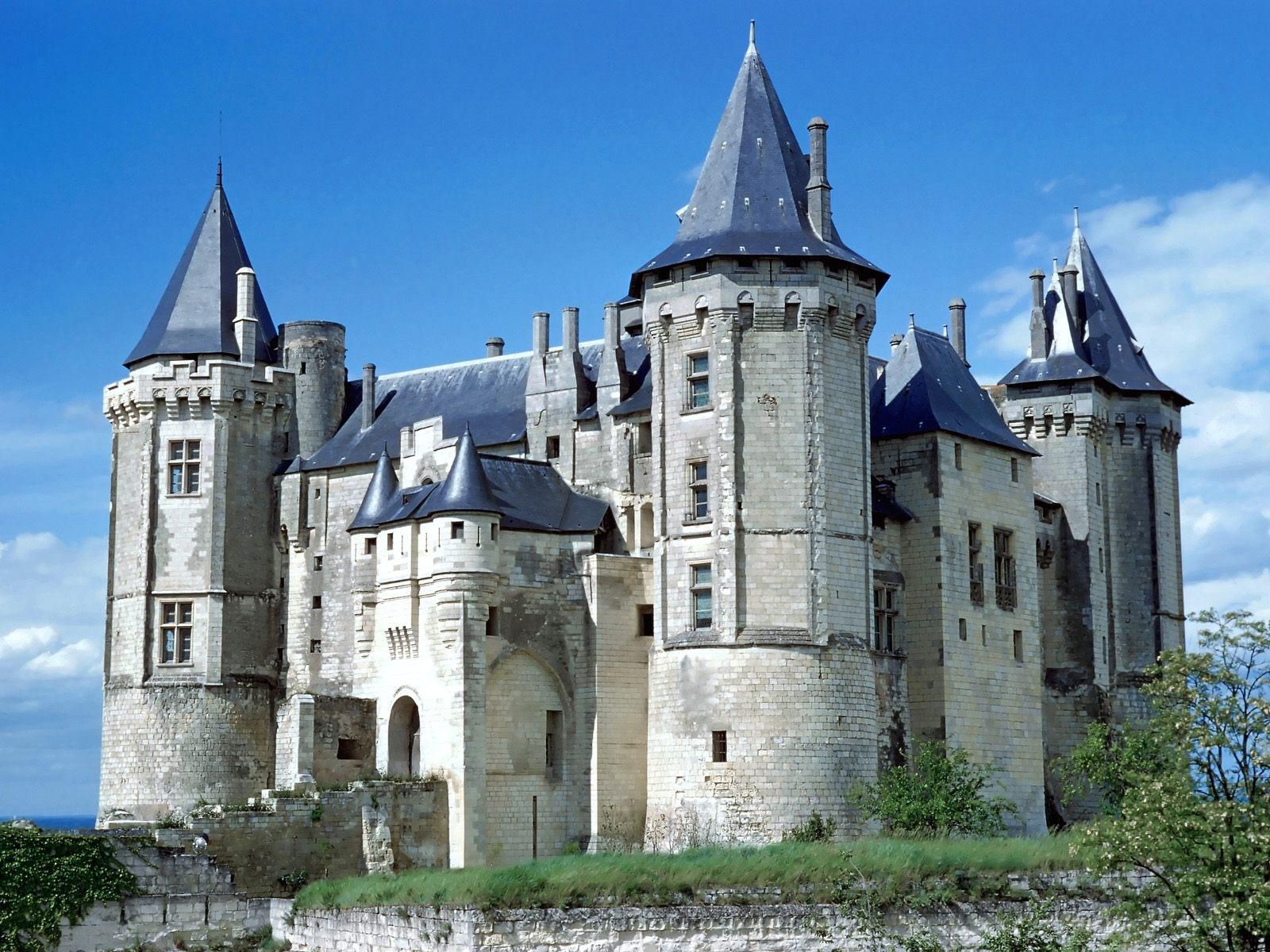 1600x1200 Castles France Castle European Castles