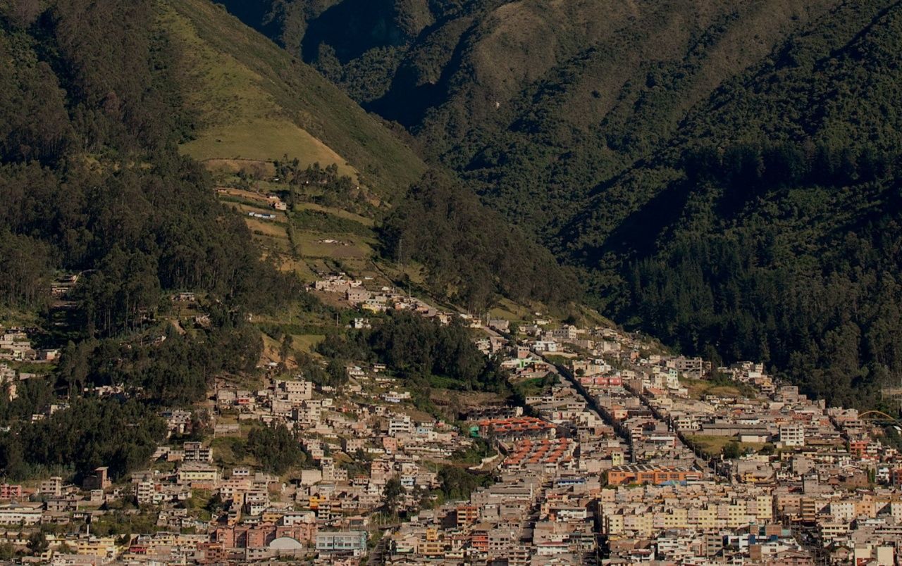 1280x804 Ecuador Quito The Andes Wallpaper Ecuador Quito