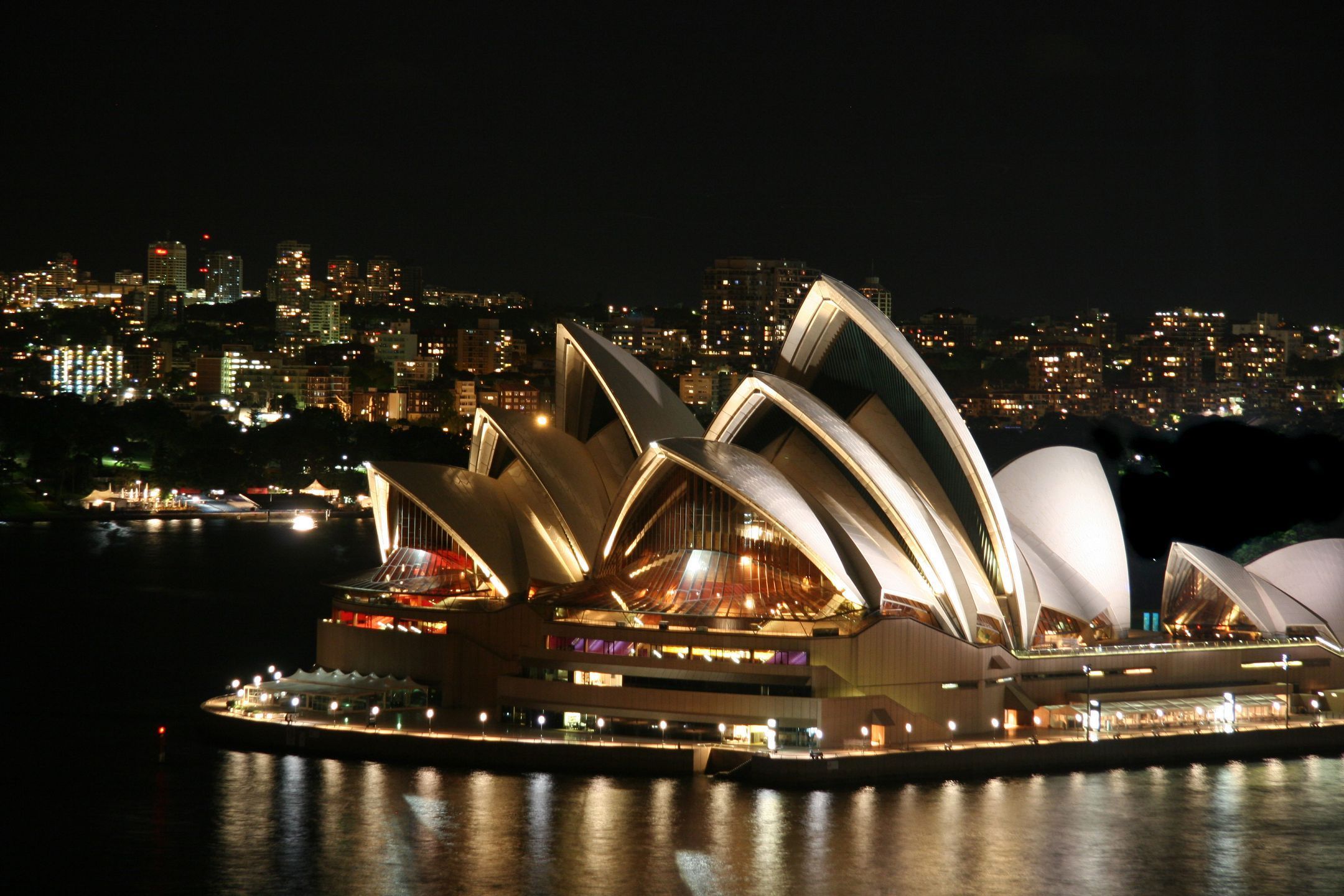 2160x1440 Sydney Opera House 8 Travel Wallpaper Hd Travel Wallpaper