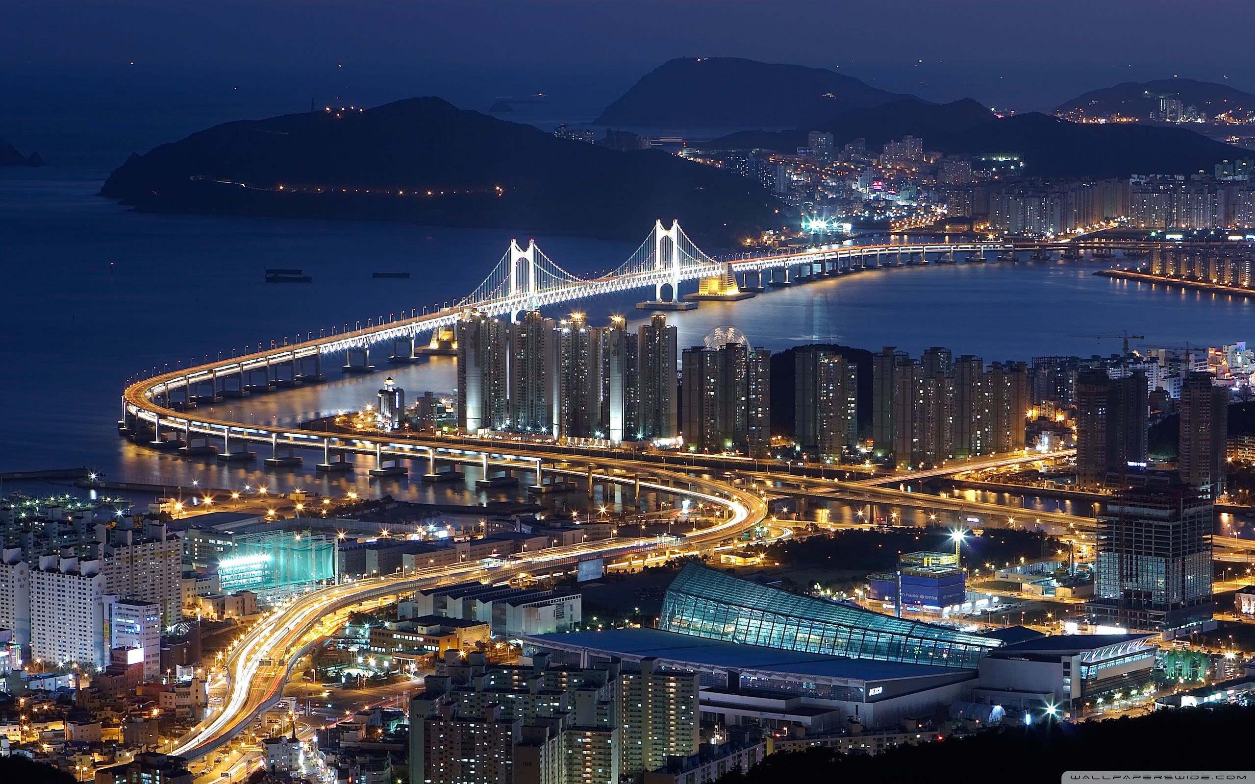 2560x1600 Gwangan Bridge Busan South Korea 4k Hd Desktop Wallpaper For 4k
