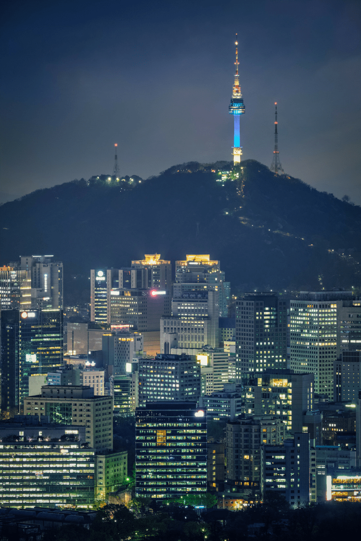 735x1102 A Locals Free Guide To An Epic Seoul South Korea Bucket List Seoul Skyline South Korea Photography Seoul Night
